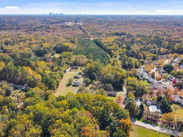 4926 Mt Holly Huntersville Road, Charlotte, NC 28216