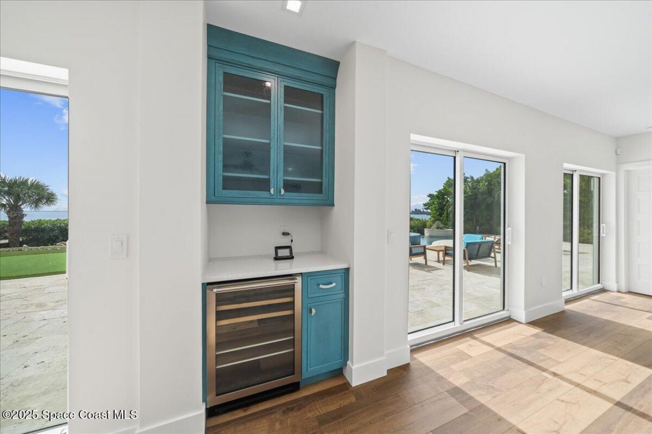 182 Bayshore Drive, Melbourne Beach, FL 32951 Photo