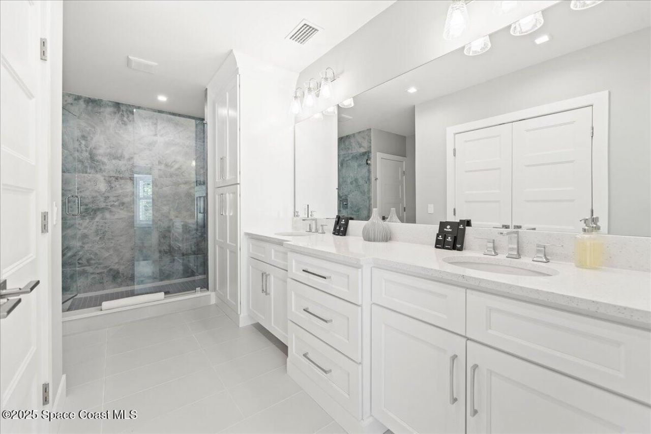 182 Bayshore Drive, Melbourne Beach, FL 32951 Photo