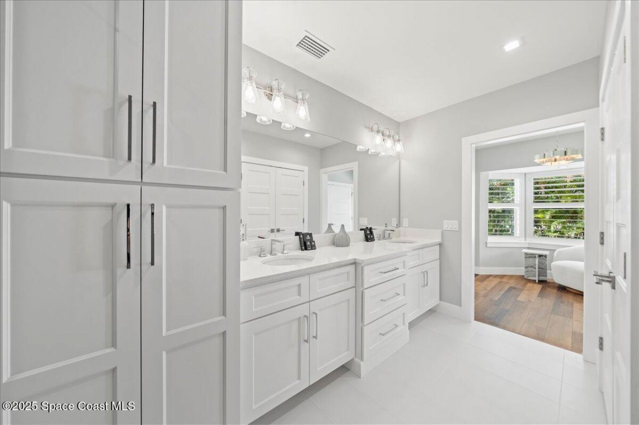 182 Bayshore Drive, Melbourne Beach, FL 32951 Photo