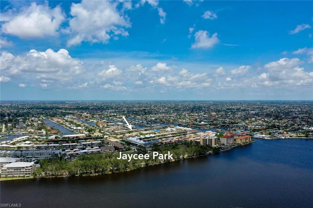 4104 SE 19th Ave, Unit 202, Cape Coral, FL 33904 Photo