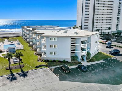 9520 Shore Dr., Unit 3M, Myrtle Beach, SC 29572