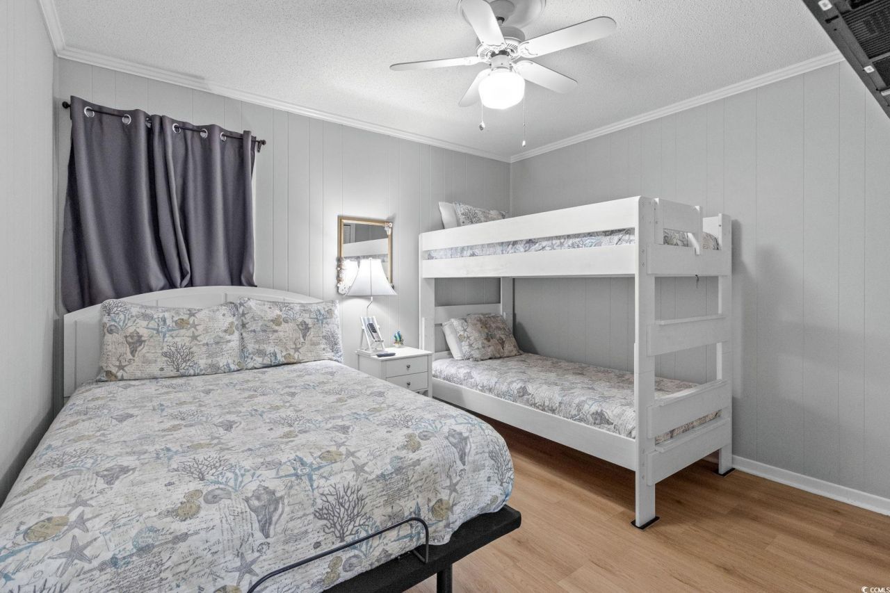 9520 Shore Dr. Photo 26