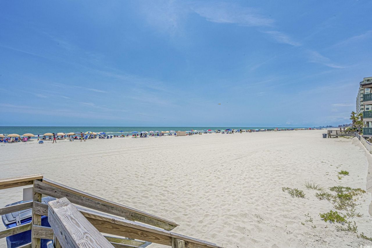 9520 Shore Dr. Photo 37