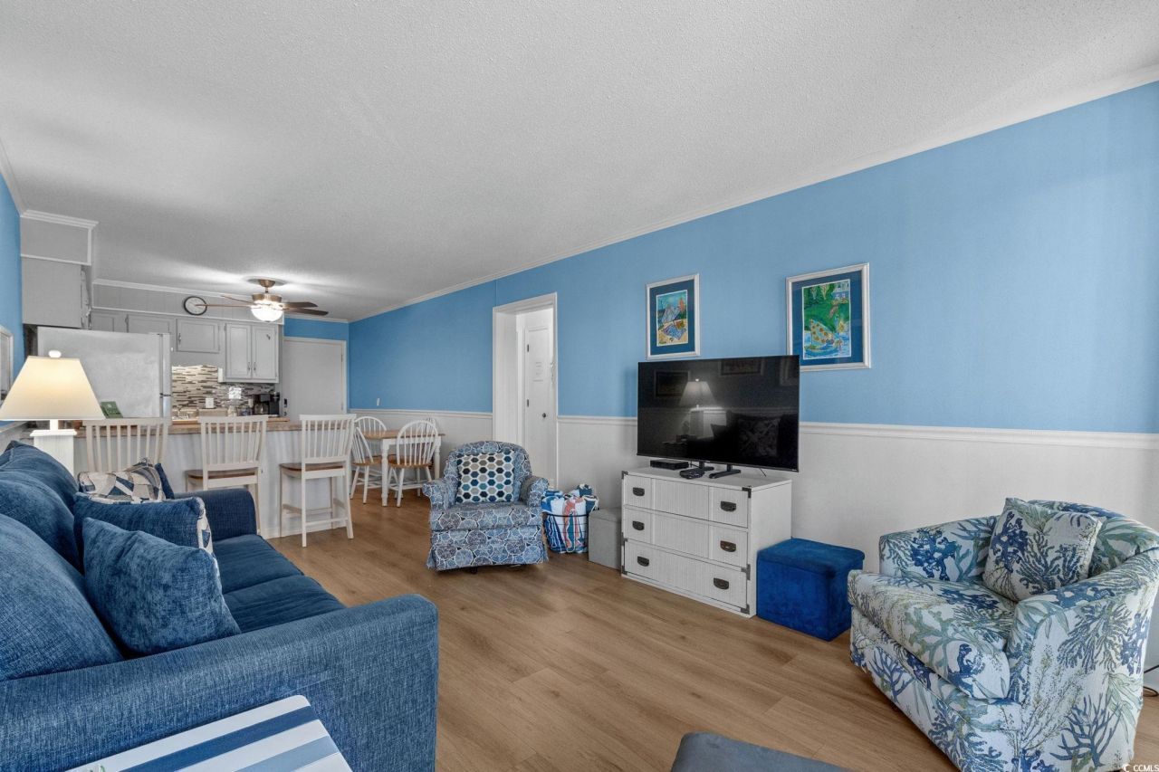 9520 Shore Dr. Photo 8