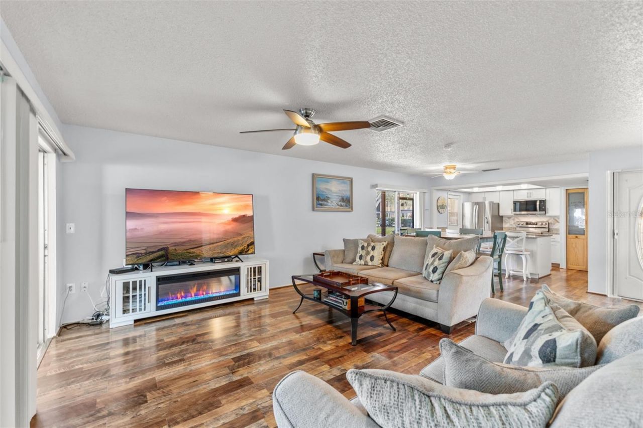 1104 W Faith Circle, Bradenton, FL 34212 Photo