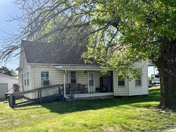 1428 N MAIN Street, Lewistown, IL 61452