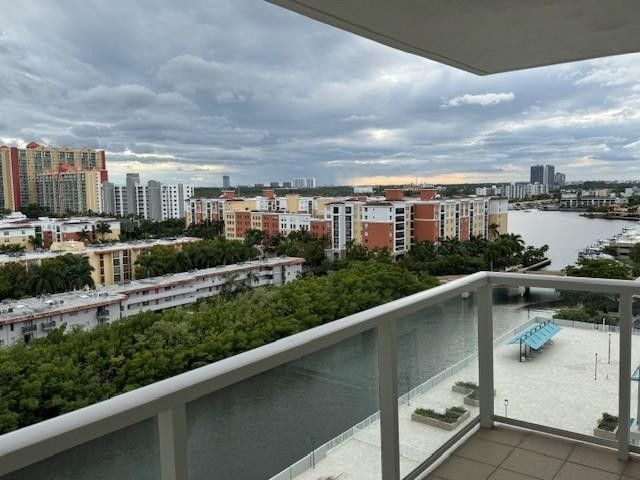 230 174th Street, Unit 1416, Sunny Isles Beach, FL 33160 Photo