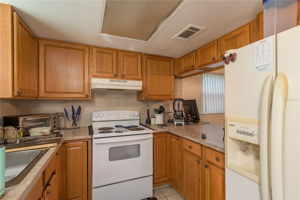 2725 Belle Haven Drive, Clearwater, FL 33763 Photo