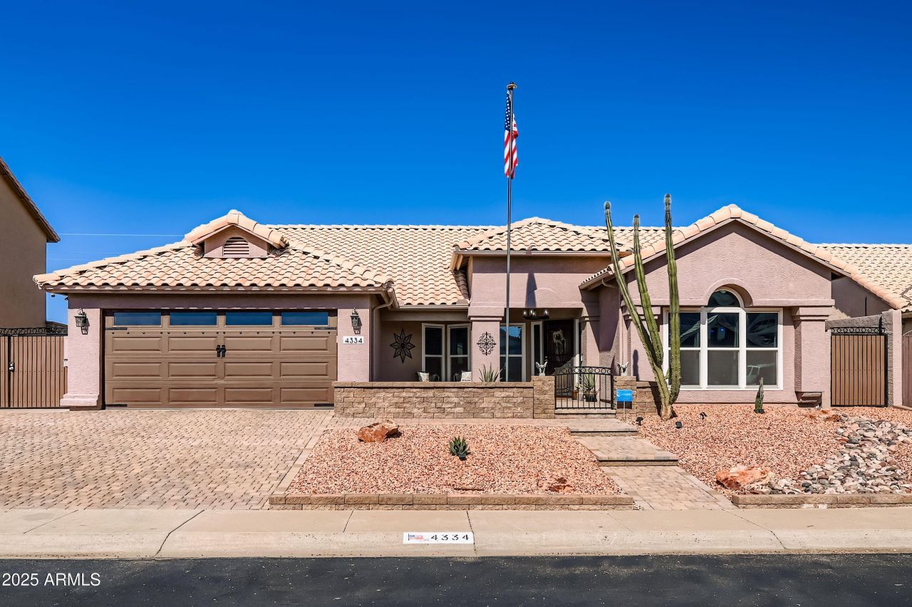 4334 W Villa Linda Drive, Glendale, AZ 85310 Main Photo