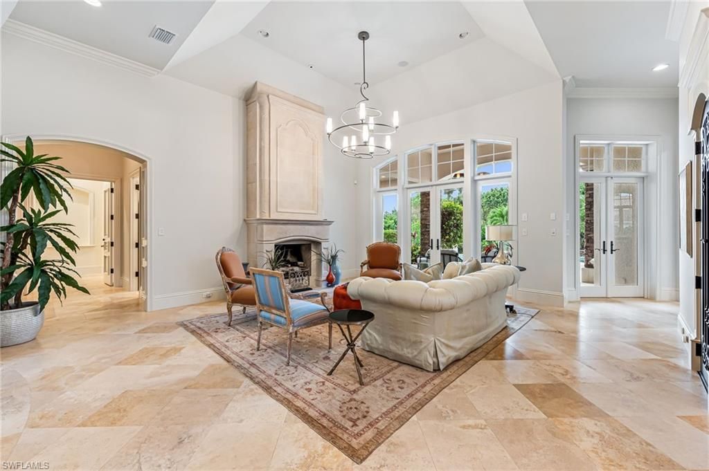 2560 W Half Moon Walk, Naples, FL 34102 Photo