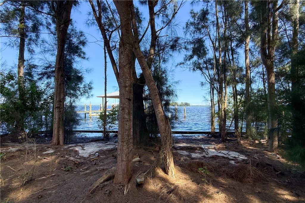 5073 S Us Highway 1, Grant Valkaria, FL 32949 Photo