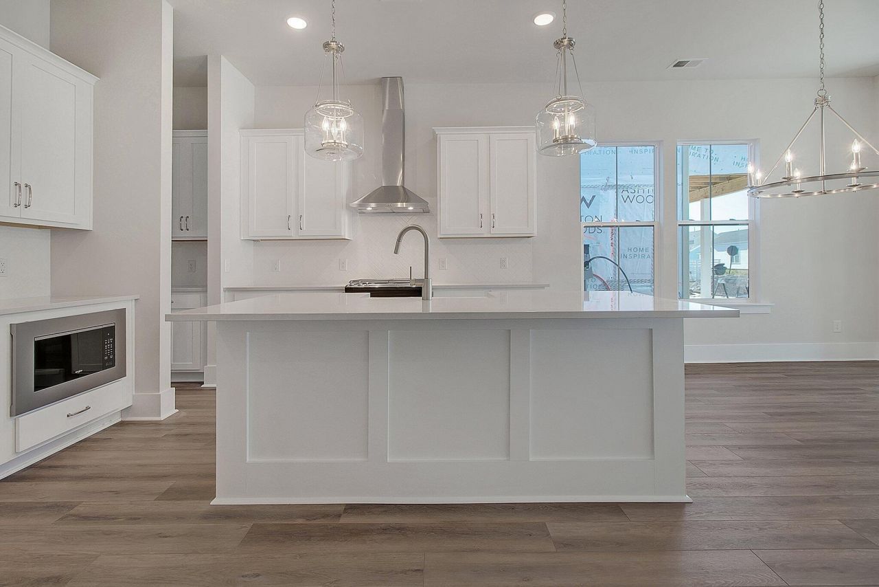 749 Blueway Avenue Photo 26