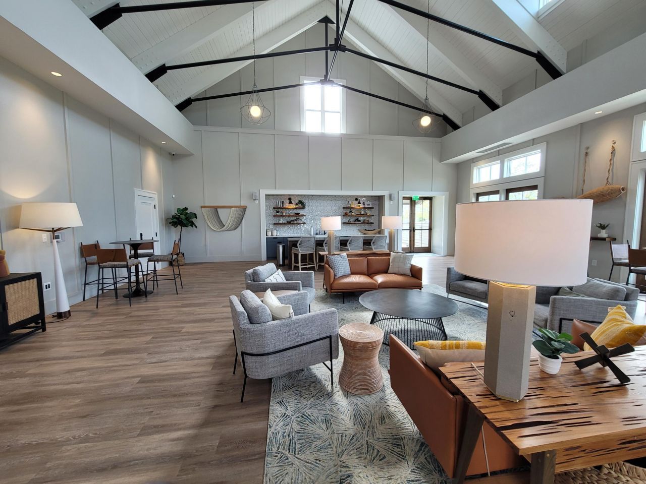 749 Blueway Avenue Photo 36