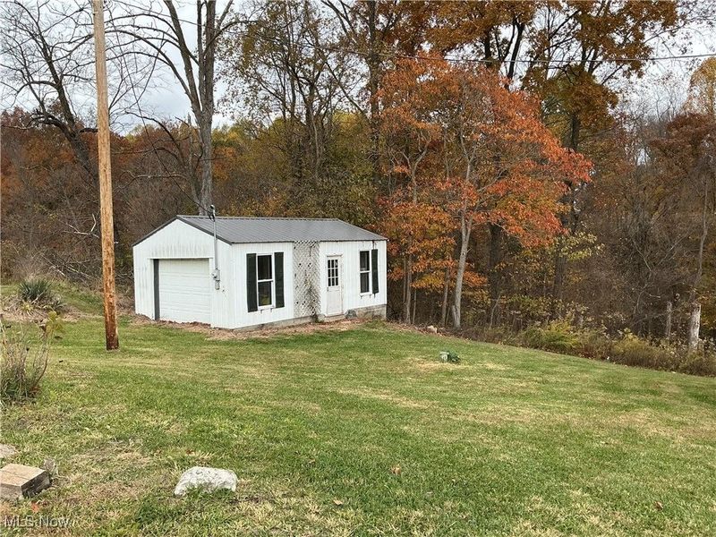 10550 Symmes Creek Road, Adamsville, OH 43802 Photo 17