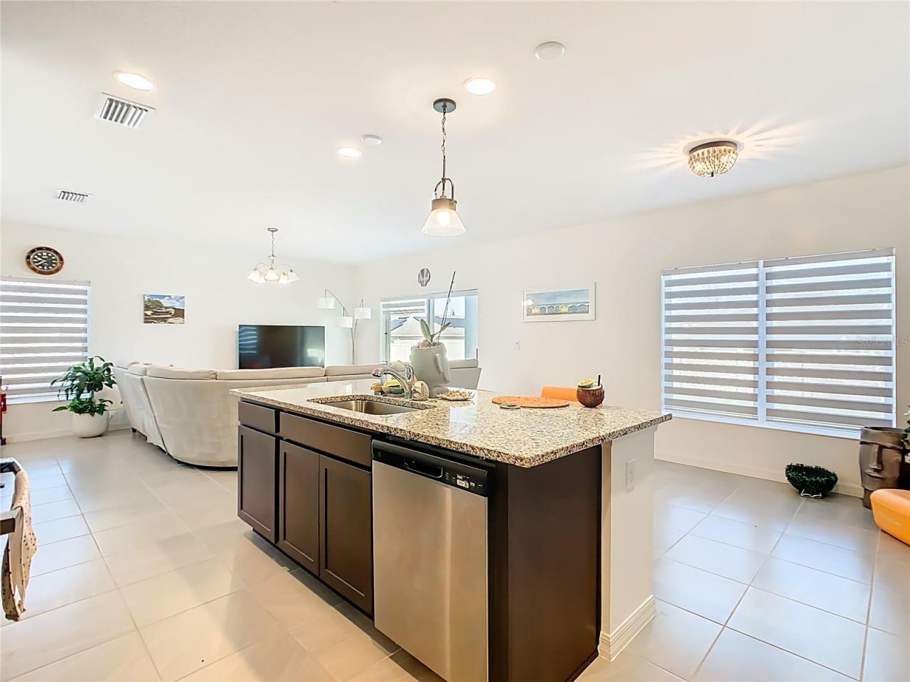 1653 Swan Swim Drive, Davenport, FL 33837 Photo