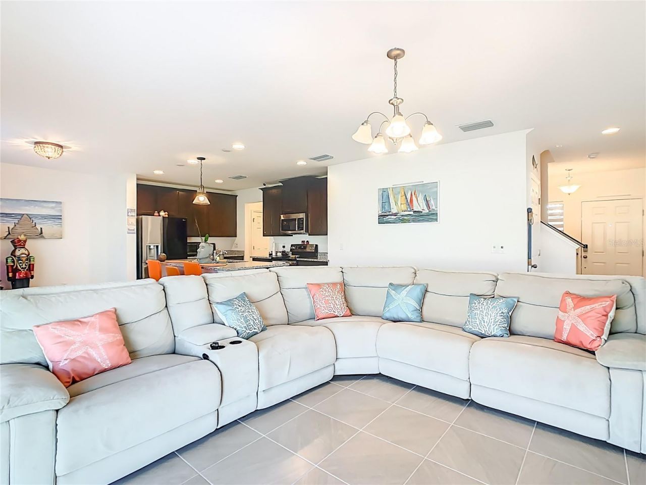 1653 Swan Swim Drive, Davenport, FL 33837 Photo