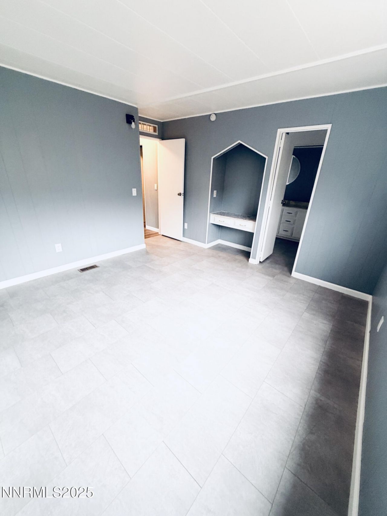 4738 W Leonesio Drive, Sun Valley, NV 89433 Photo