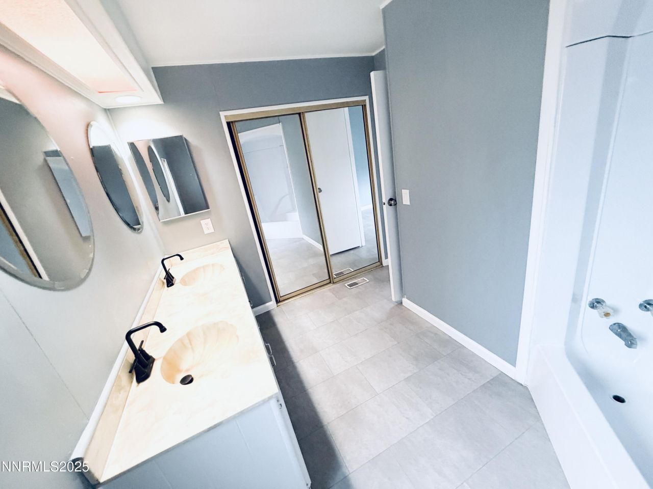 4738 W Leonesio Drive, Sun Valley, NV 89433 Photo