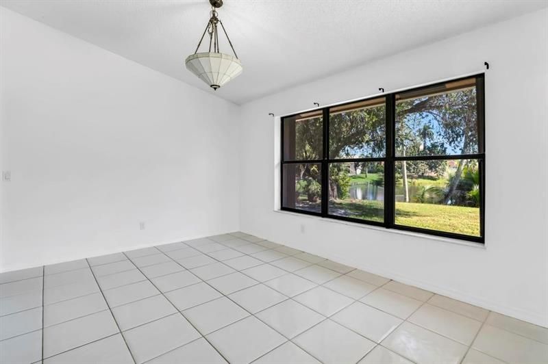 5720 W Waterford Drive, Davie, FL 33331 Photo