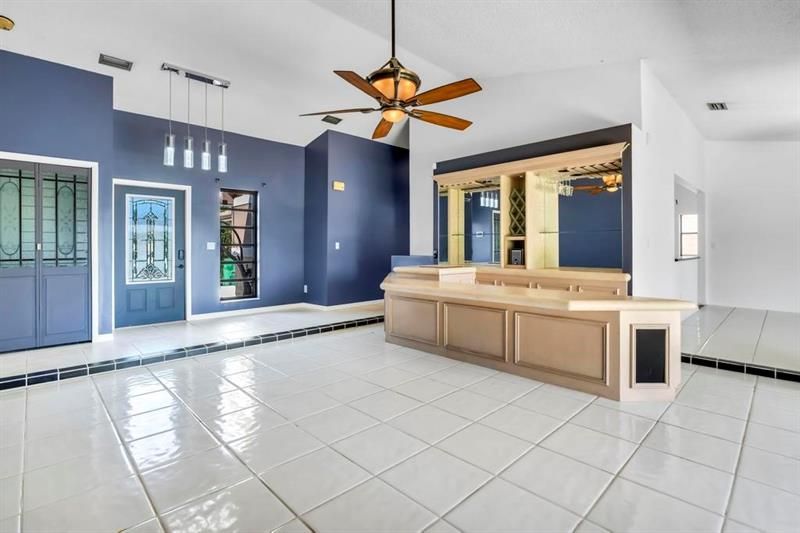 5720 W Waterford Drive, Davie, FL 33331 Photo