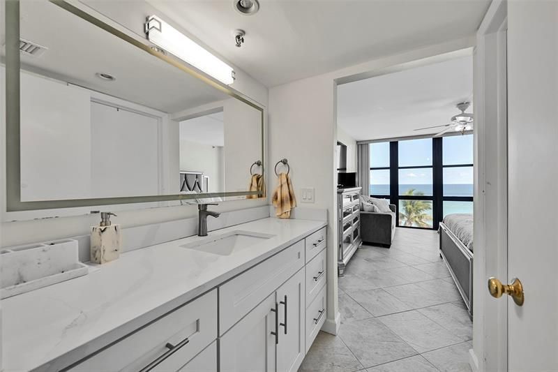 851 N Surf Rd, Unit 502, Hollywood, FL 33019 Photo