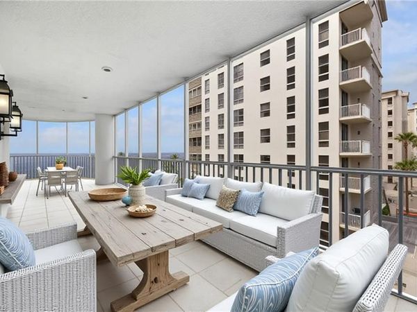 14250 Royal Harbour CT, Unit 613, FORT MYERS, FL 33908