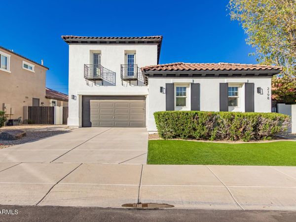 2198 E WISTERIA Drive, Chandler, AZ 85286