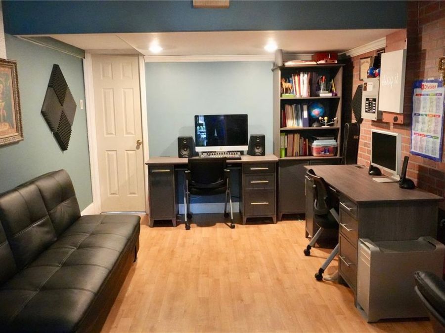 Property Image 32