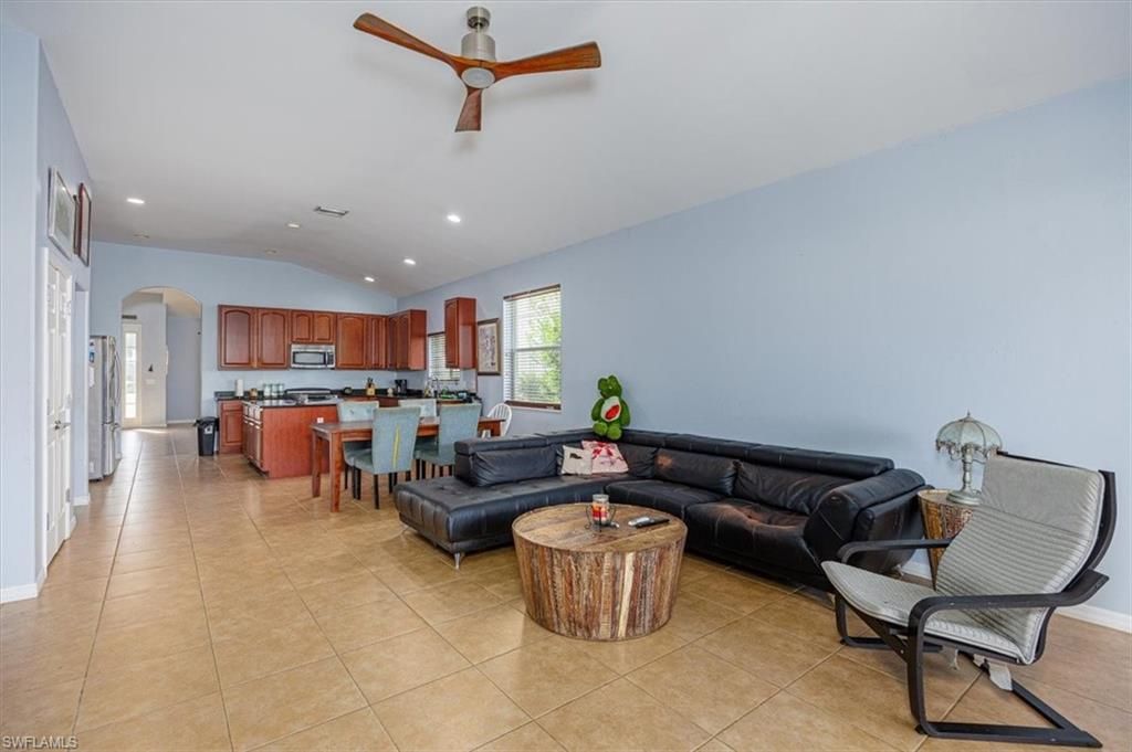 2461 Sutherland Ct, Cape Coral, FL 33991 Photo