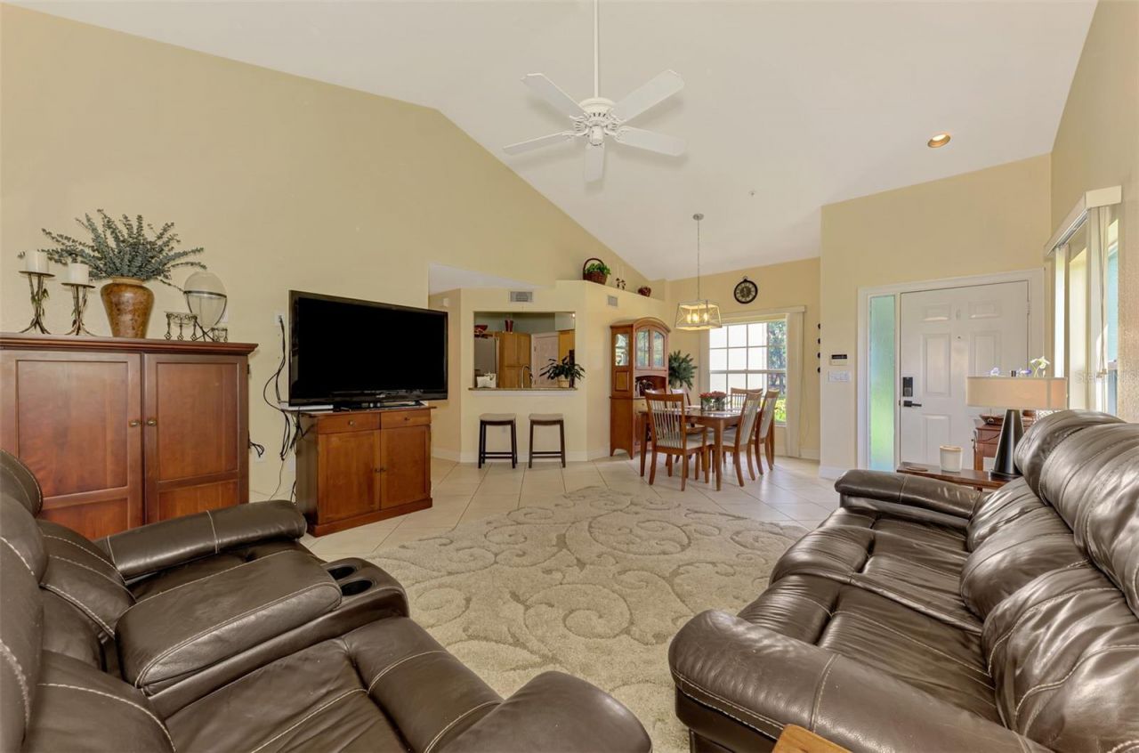 6546 Fairway Gardens Drive, Unit 6546, Bradenton, FL 34203 Photo
