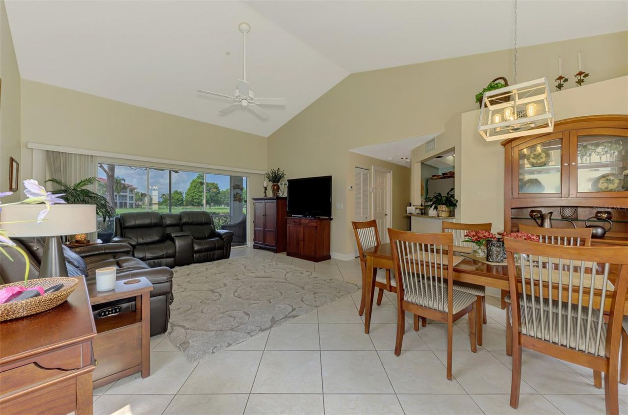 6546 Fairway Gardens Drive, Unit 6546, Bradenton, FL 34203 Photo