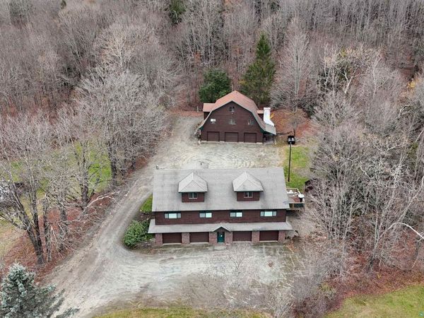 798 Vermont Route 100, Wilmington, VT 05363