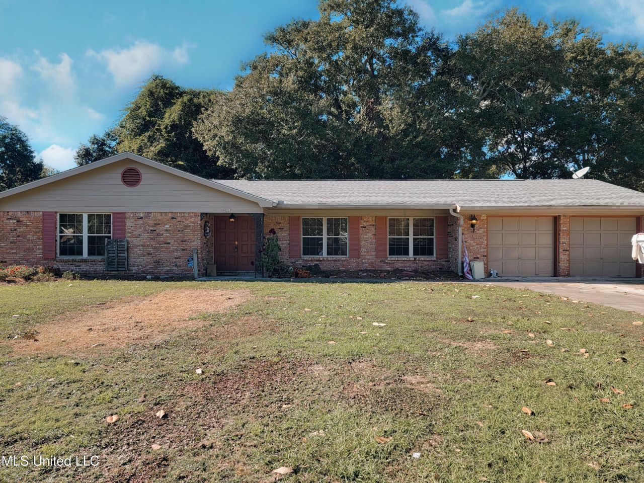 3954 River Pine Drive, Moss Point, MS 39563 Main Photo