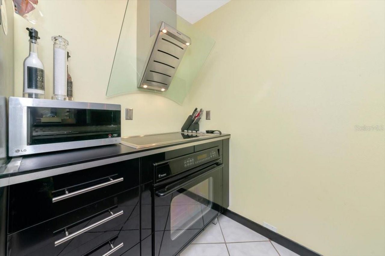 912 Sandpiper Circle, Unit 912, Bradenton, FL 34209 Photo