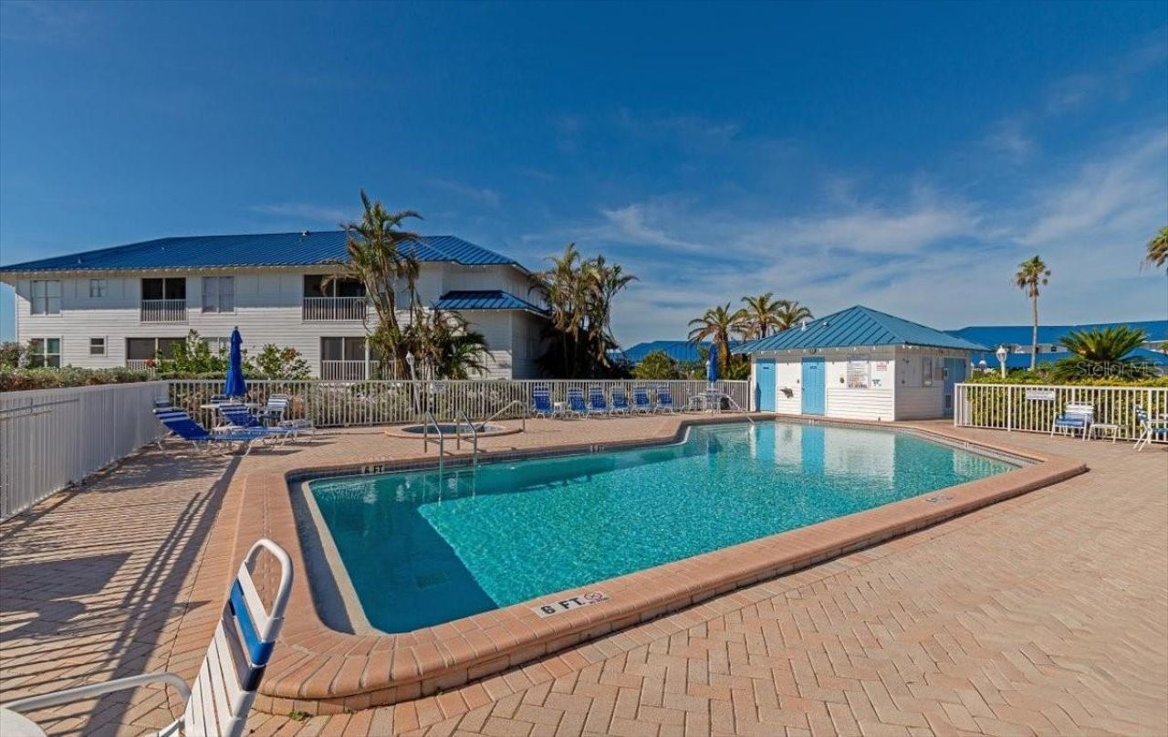 912 Sandpiper Circle, Unit 912, Bradenton, FL 34209 Photo