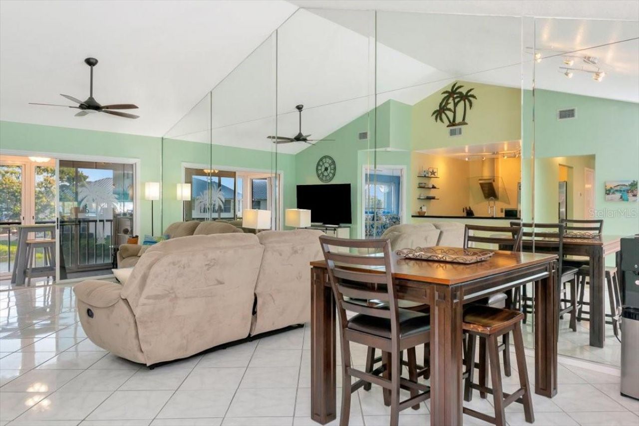 912 Sandpiper Circle, Unit 912, Bradenton, FL 34209 Photo