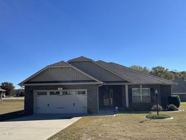 208 S Merganser Drive, Pikeville, NC 27863