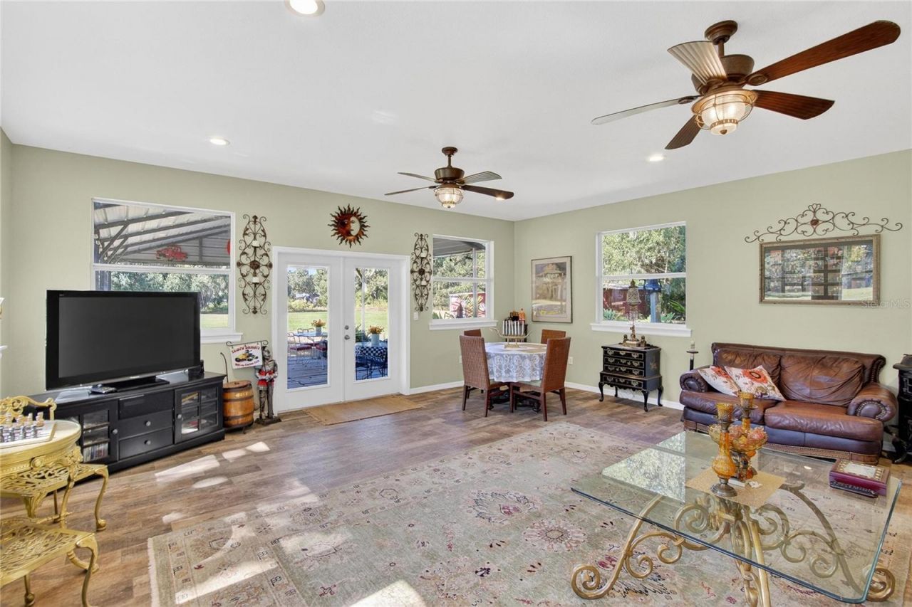 2203 Hidden Pond Road, Plant City, FL 33565 Photo