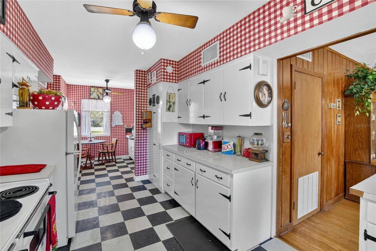 2203 Hidden Pond Road, Plant City, FL 33565 Photo