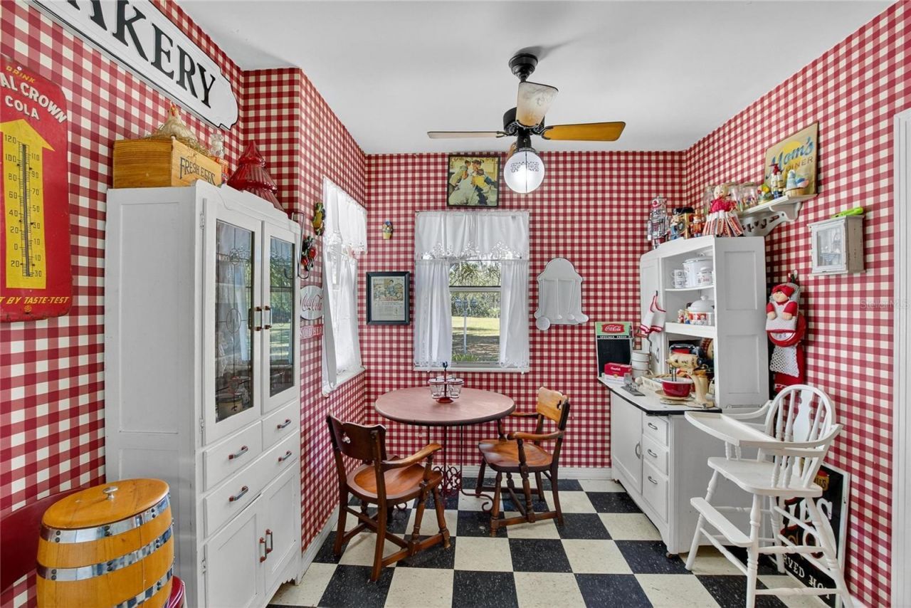 2203 Hidden Pond Road, Plant City, FL 33565 Photo