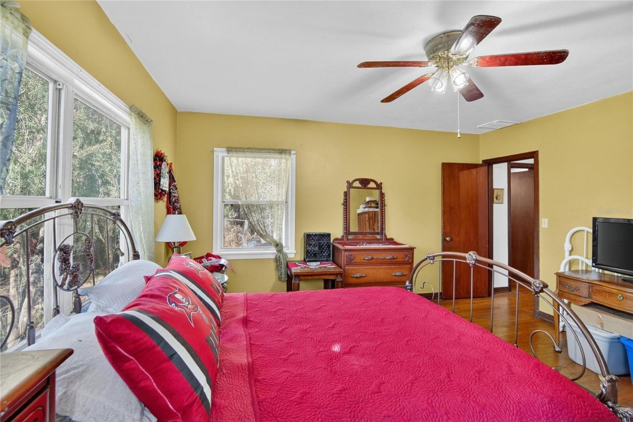 2203 Hidden Pond Road, Plant City, FL 33565 Photo