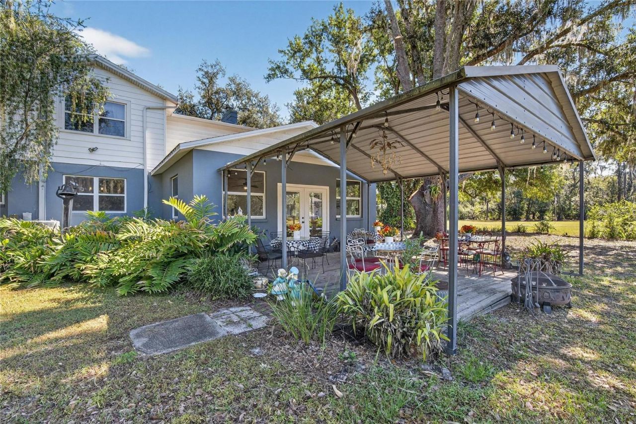 2203 Hidden Pond Road, Plant City, FL 33565 Photo