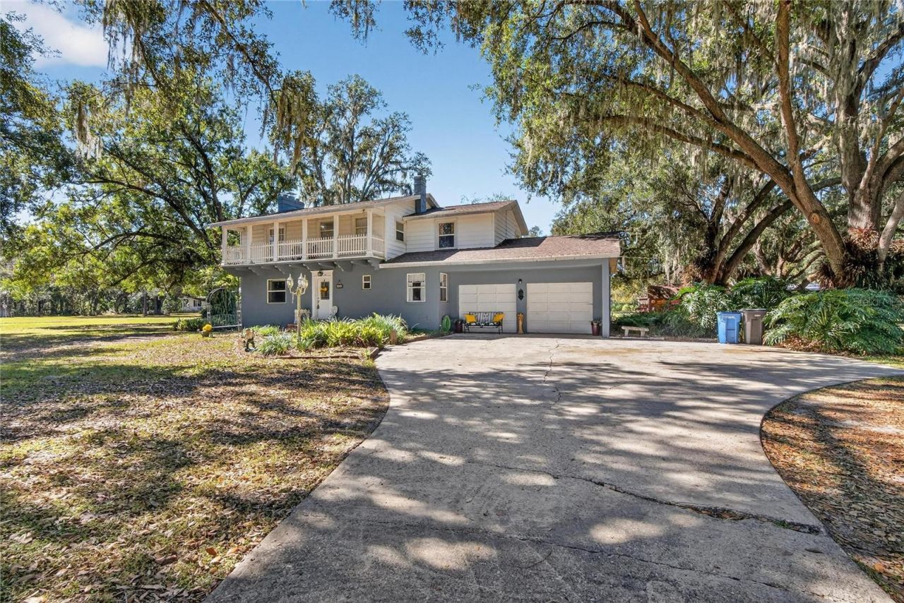 2203 Hidden Pond Road, Plant City, FL 33565 Photo
