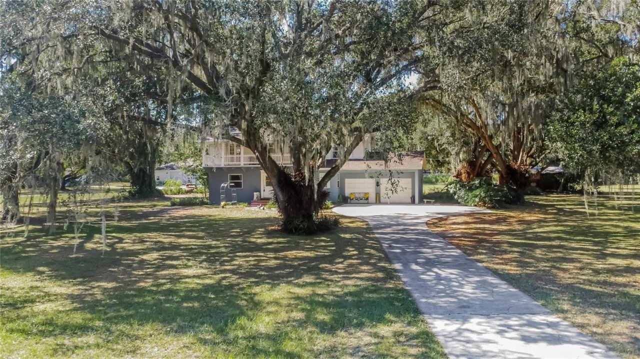 2203 Hidden Pond Road, Plant City, FL 33565 Photo