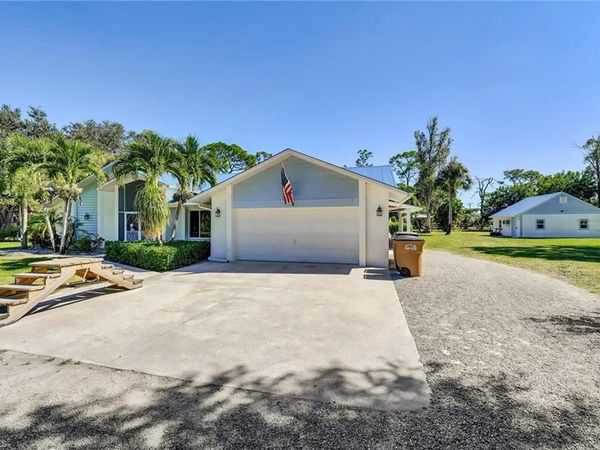 17040 Pleasure RD, CAPE CORAL, FL 33909