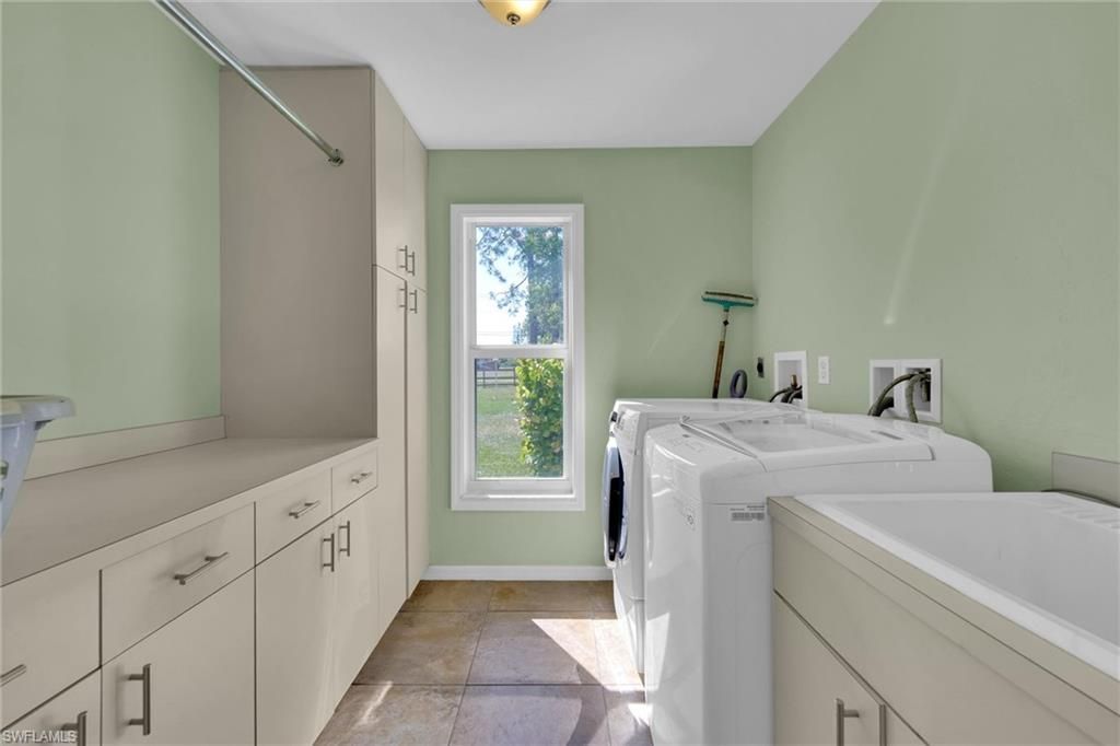 17040 Pleasure Rd, Cape Coral, FL 33909 Photo