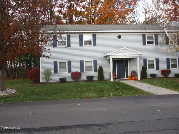 161 Cedarview Lane, Watervliet, NY 12189
