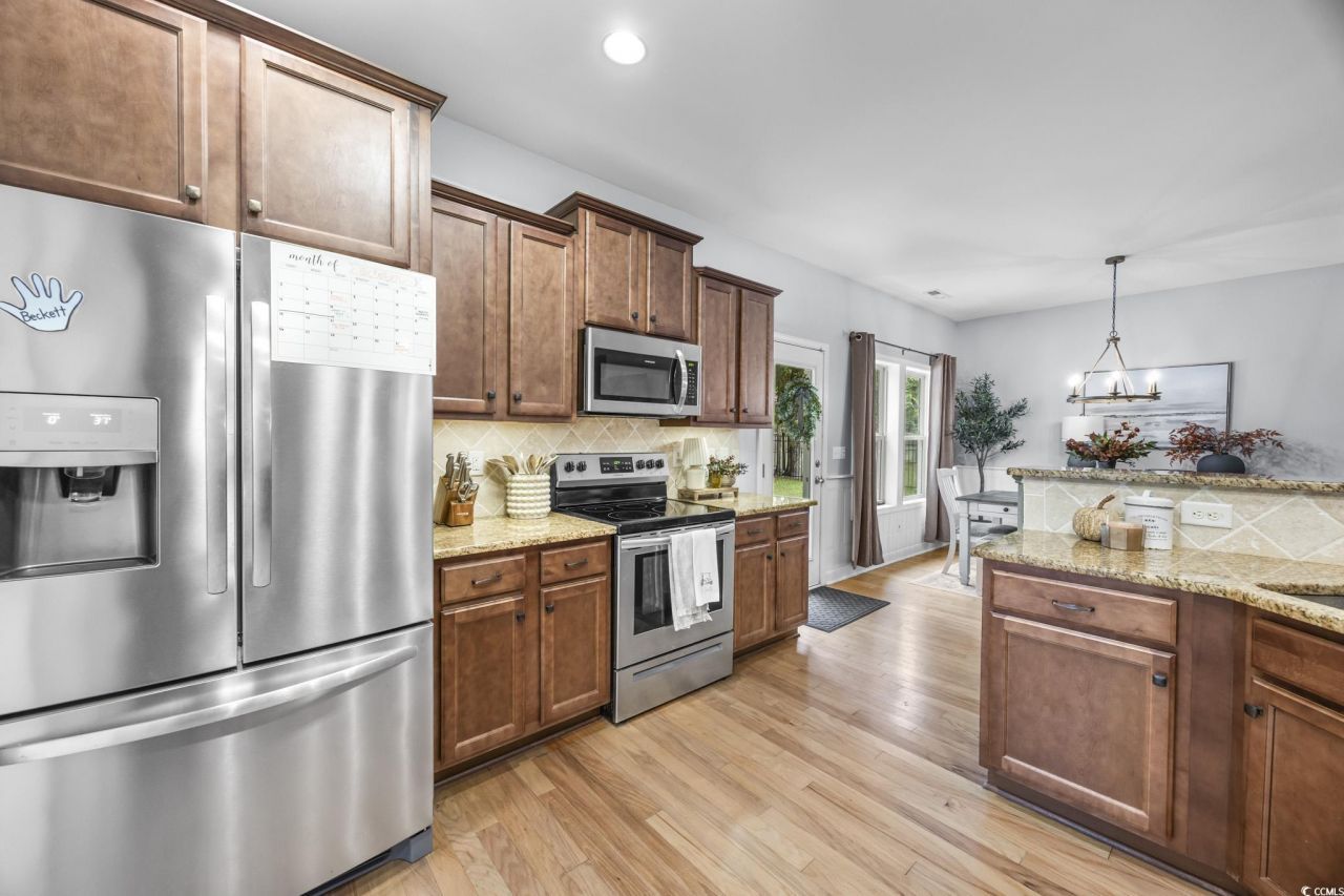 575 Shaftesbury Ln. Photo 19