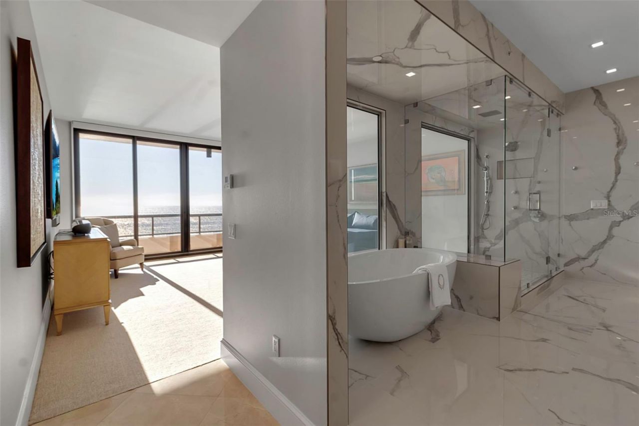 415 L Ambiance Drive, Unit A801, Longboat Key, FL 34228 Photo